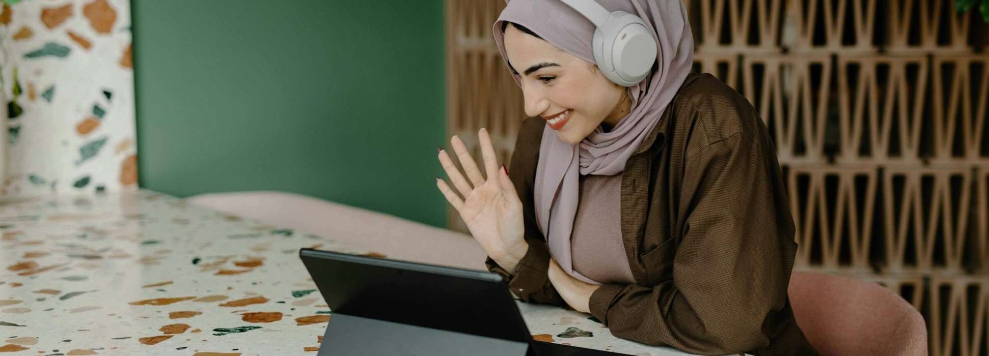 Connecting Jordan's learners with quality education and skills training